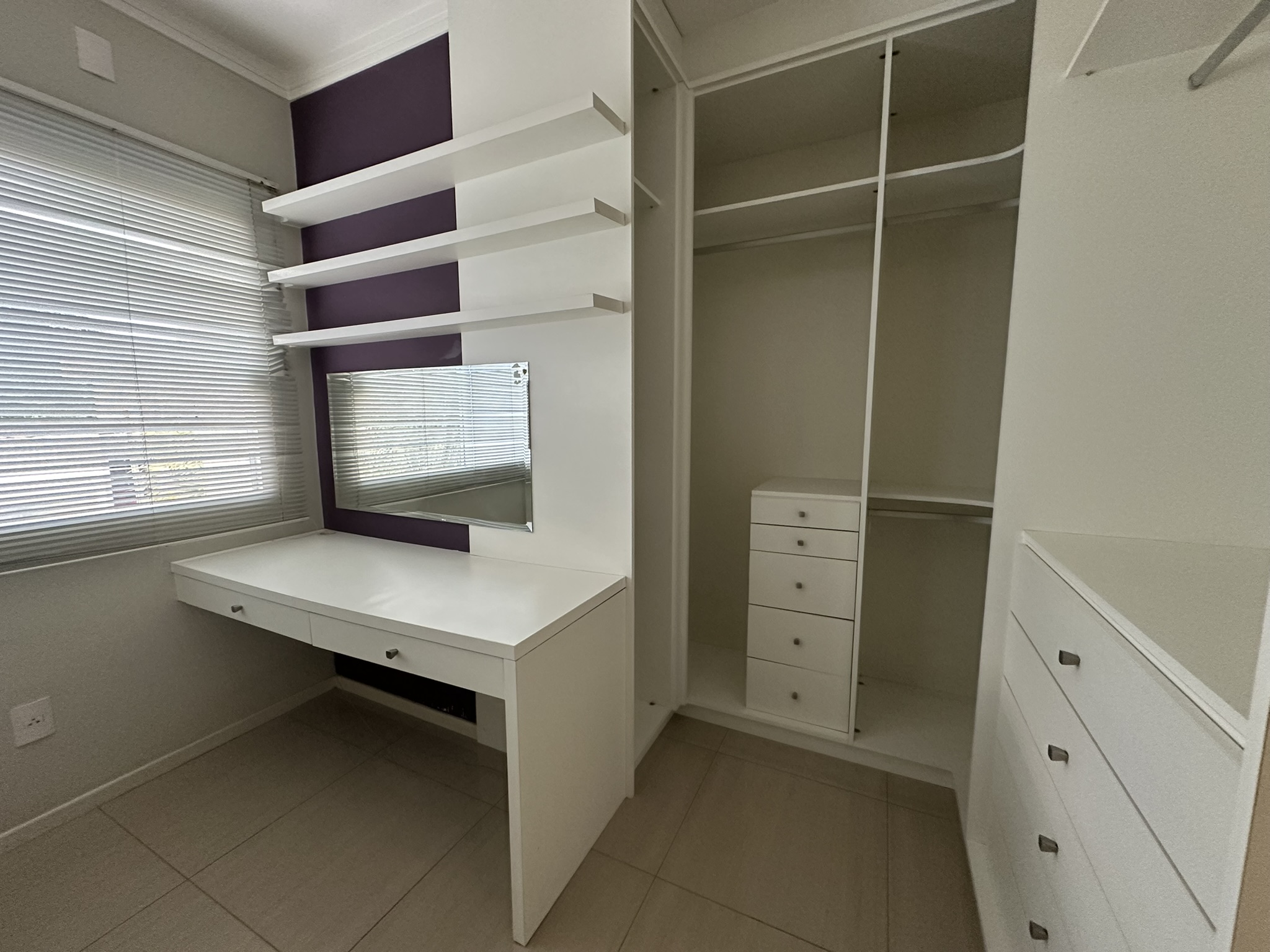 Imagem Sobrado no bairro Amizade - Localização privilegiada, área externa ampla e economia