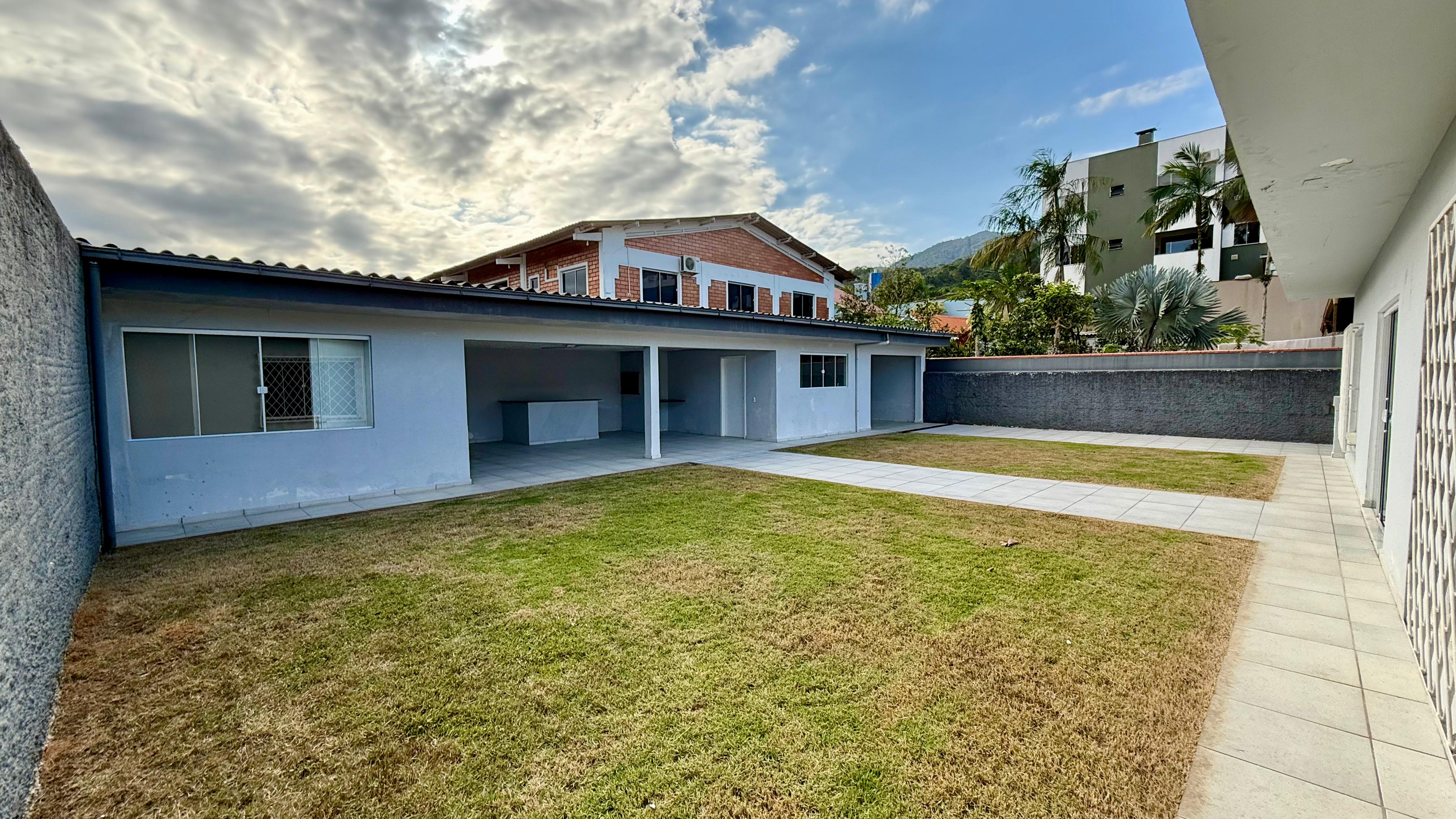 Imagem Casa com finalidade comercial ou residencial no bairro Vila Lalau em Jaraguá do Sul