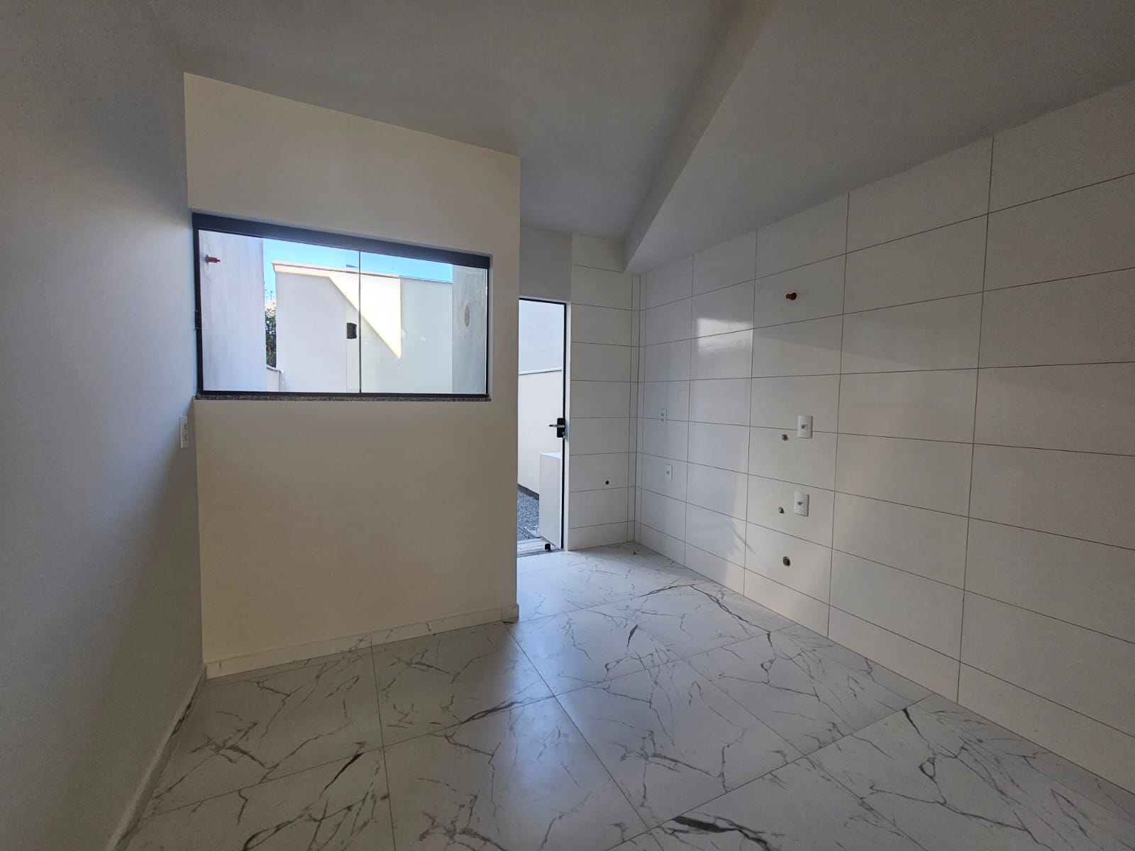 Imagem Sobrado geminado com 2 dormitórios no bairro Jaraguá 99 em Jaraguá do Sul