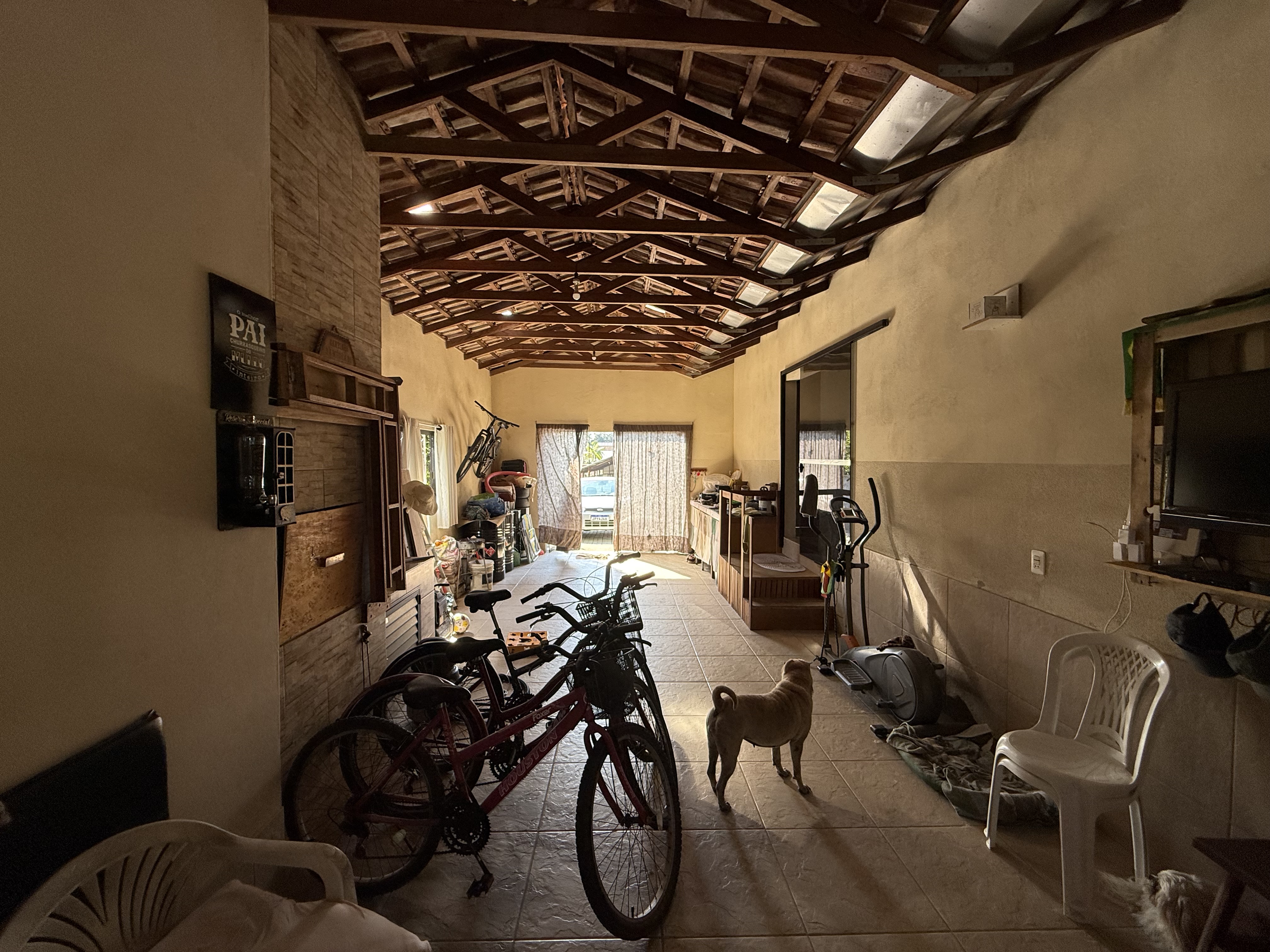 Imagem Casa no bairro Ilha da Figueira com 3 dormitórios e amplo quintal