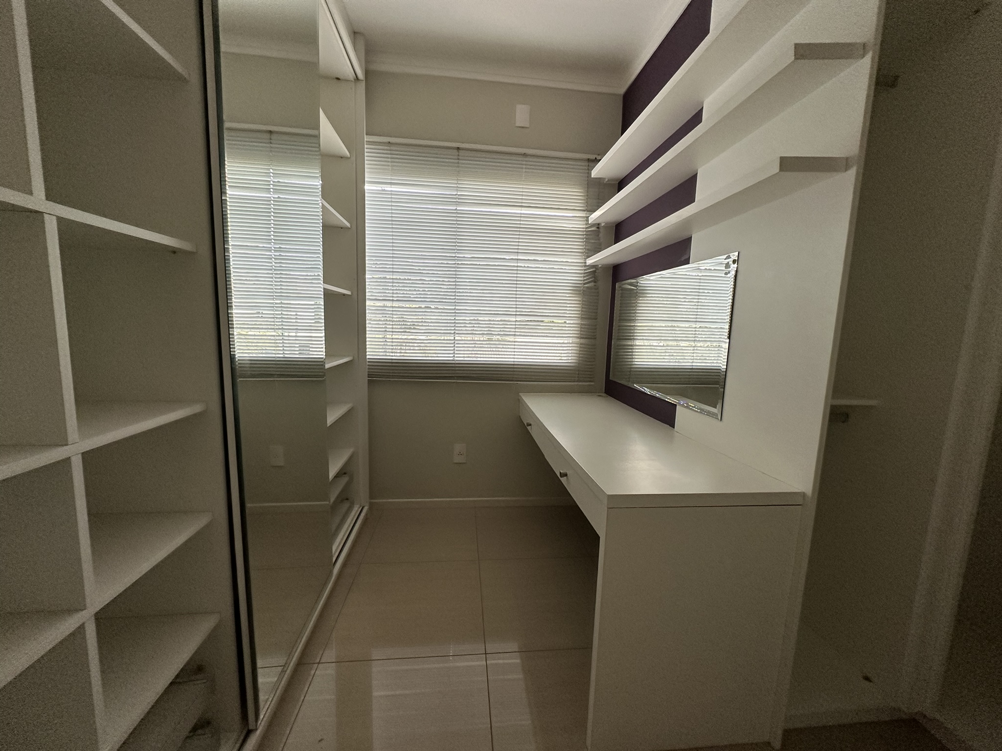 Imagem Sobrado no bairro Amizade - Localização privilegiada, área externa ampla e economia