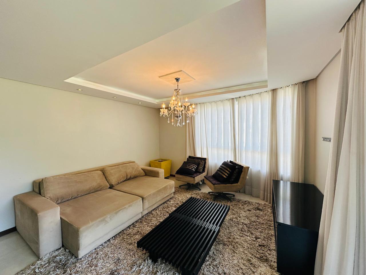 Imagem Apartamento Mobiliado com 1 Suíte + 2 Quartos em Localização Privilegiada