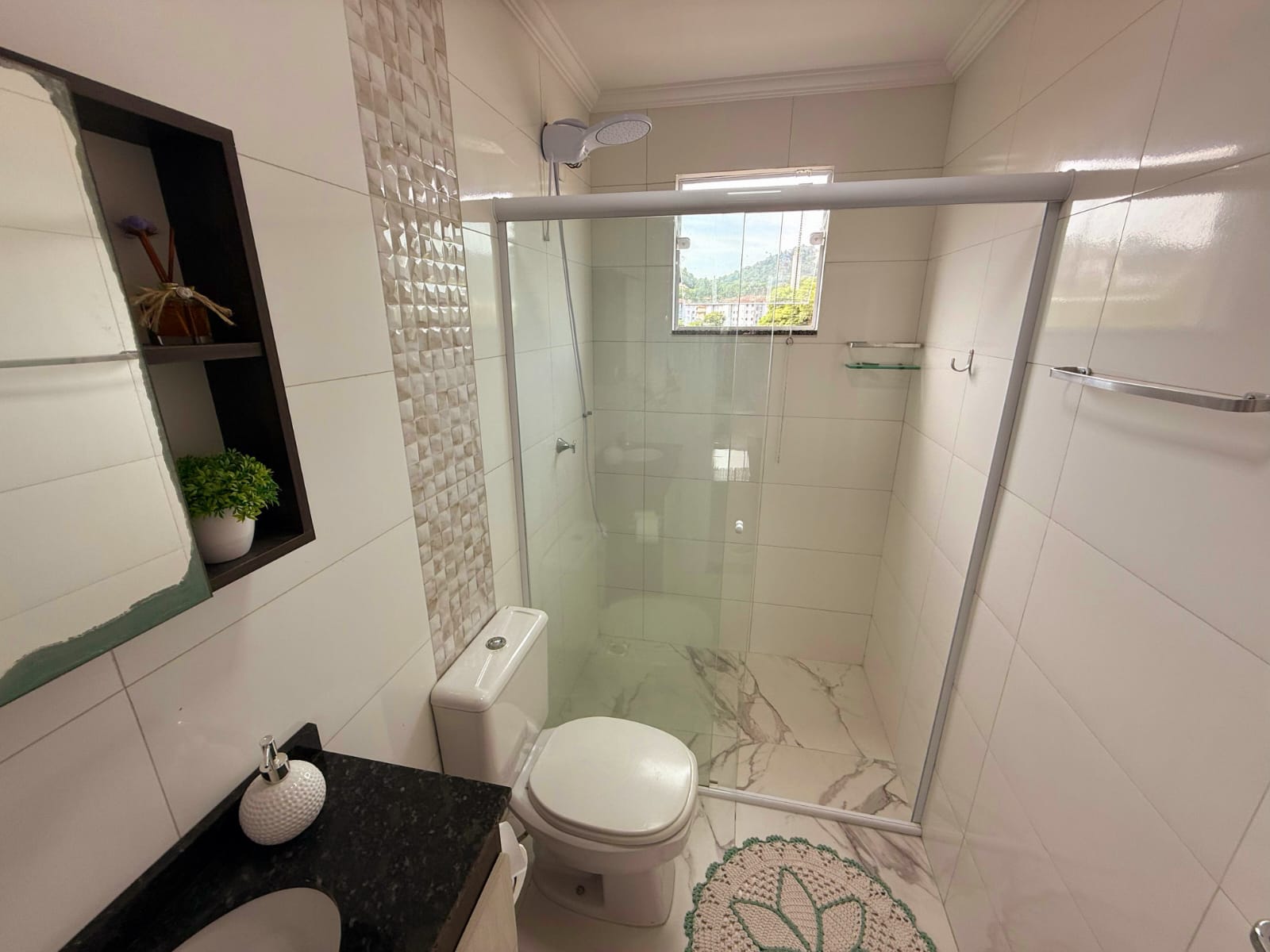 Imagem Apartamento semi mobiliado com 3 dormitórios a venda no bairro Três Rios do Sul em Jaraguá do Sul