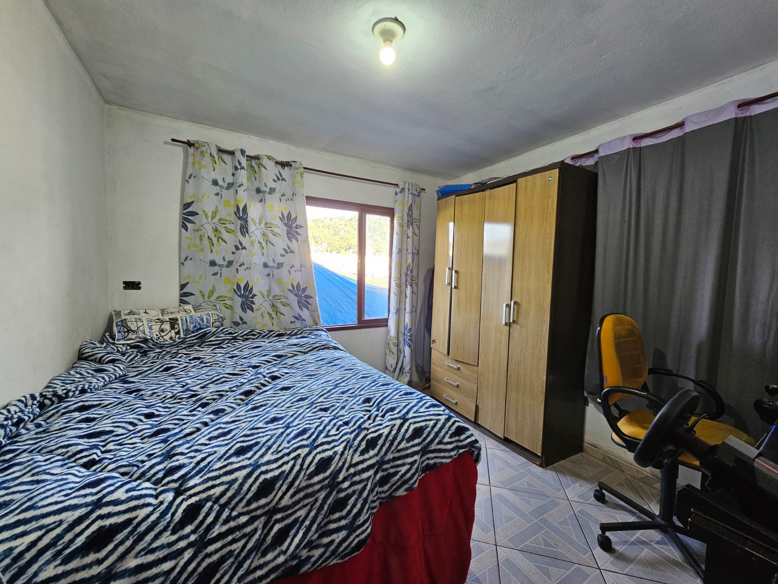 Imagem Casa com 3 dormitórios no bairro Jaraguá 99 em Jaraguá do Sul