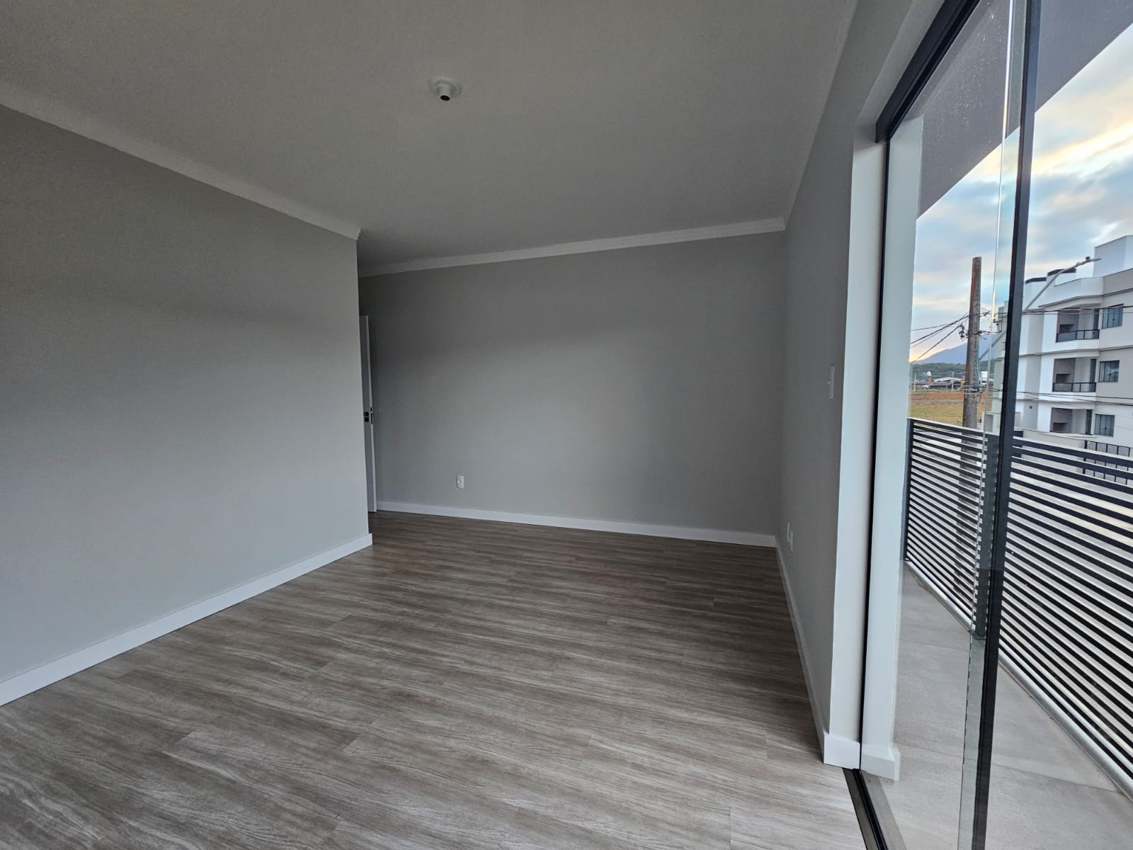 Imagem Sobrado geminado com 3 dormitórios no bairro Três Rios do Norte em Jaraguá do Sul