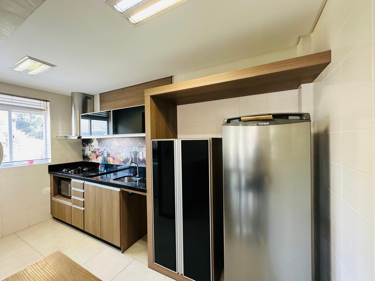 Imagem Apartamento Mobiliado com 1 Suíte + 2 Quartos em Localização Privilegiada