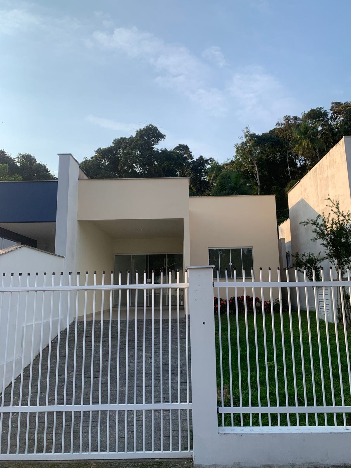 Imagem principal Casa Geminada em Destaque | 85,82m² Privativos | 2 Vagas | Bairro Três Rios do Norte