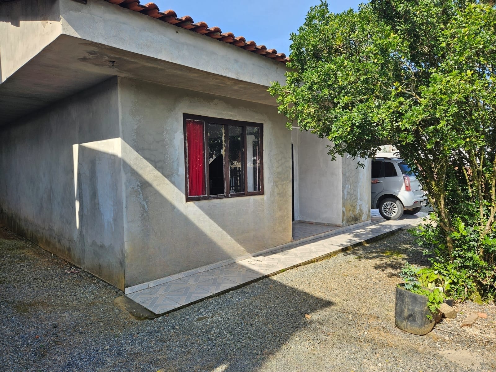 Imagem Casa com 3 dormitórios no bairro Jaraguá 99 em Jaraguá do Sul