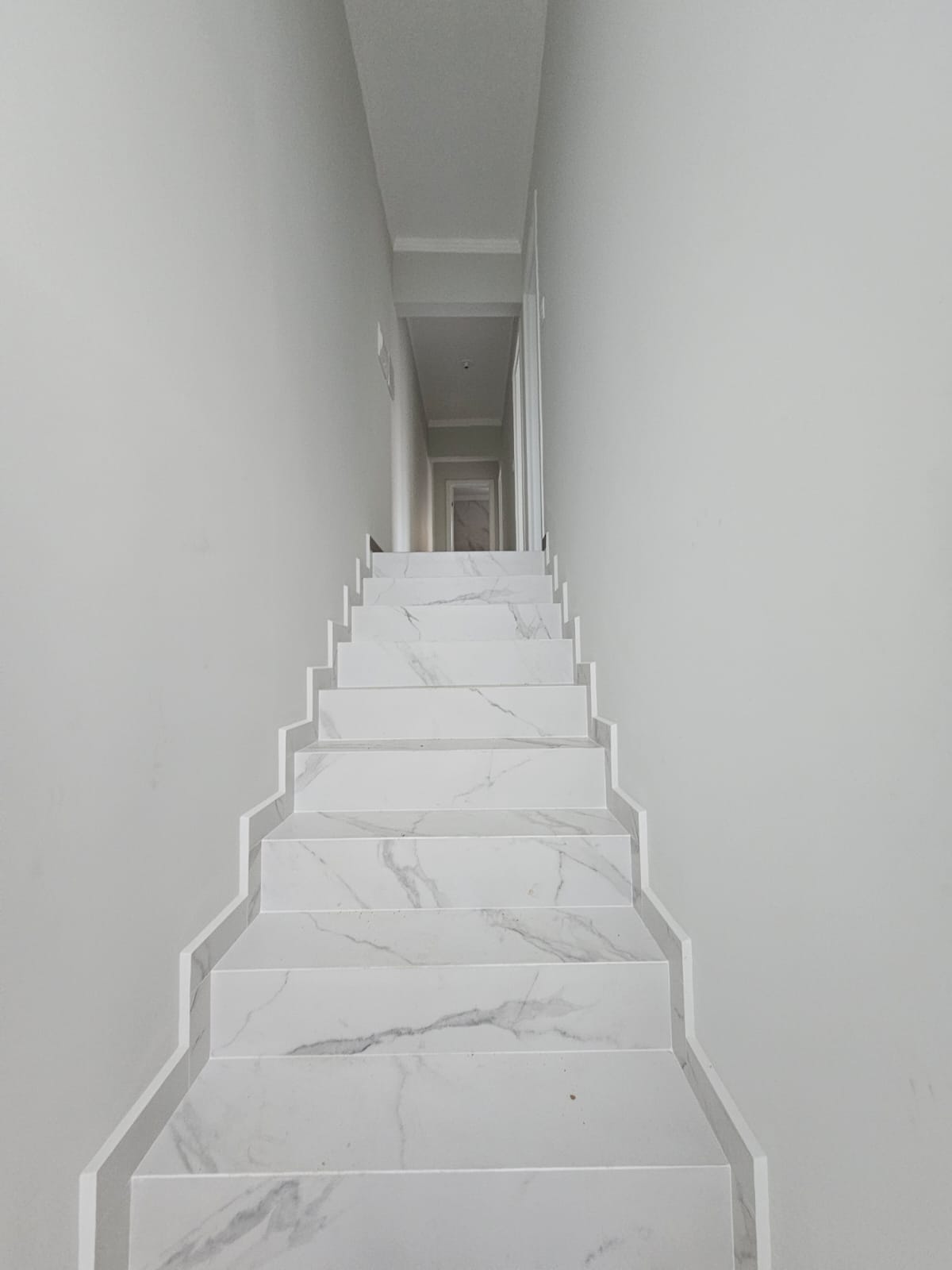 Imagem Sobrado geminado com 3 dormitórios no bairro Três Rios do Norte em Jaraguá do Sul