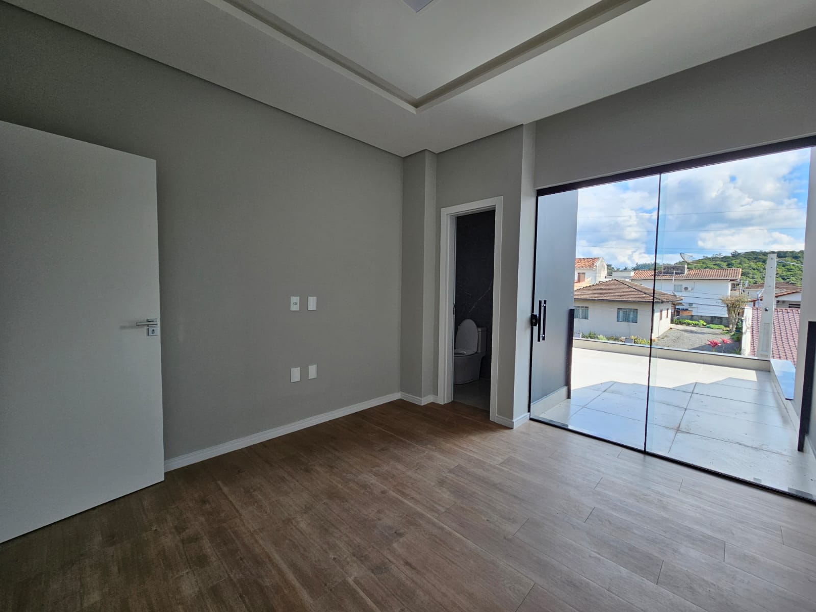 Imagem Sobrado geminado a venda no bairro Tifa Martins em Jaraguá do Sul