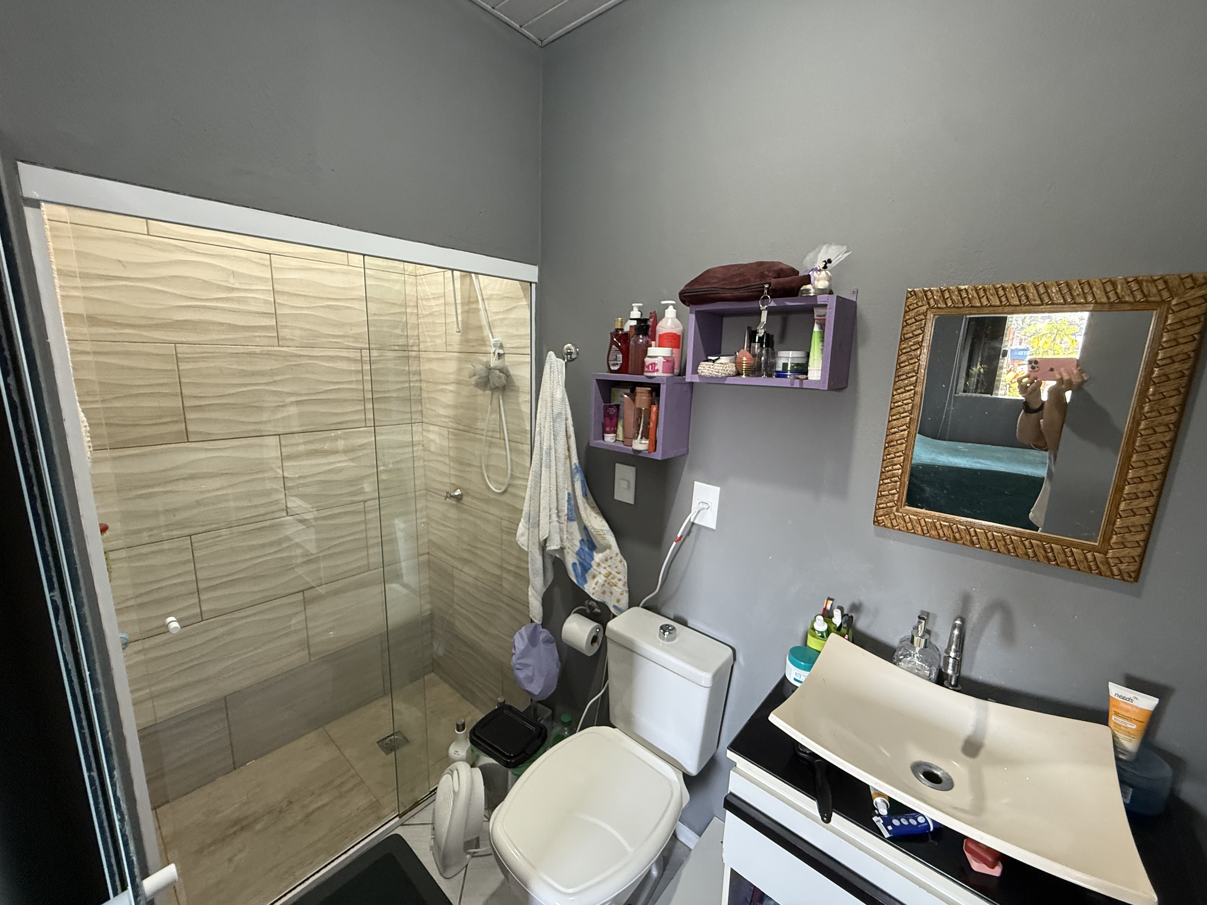 Imagem Casa no bairro Ilha da Figueira com 3 dormitórios e amplo quintal