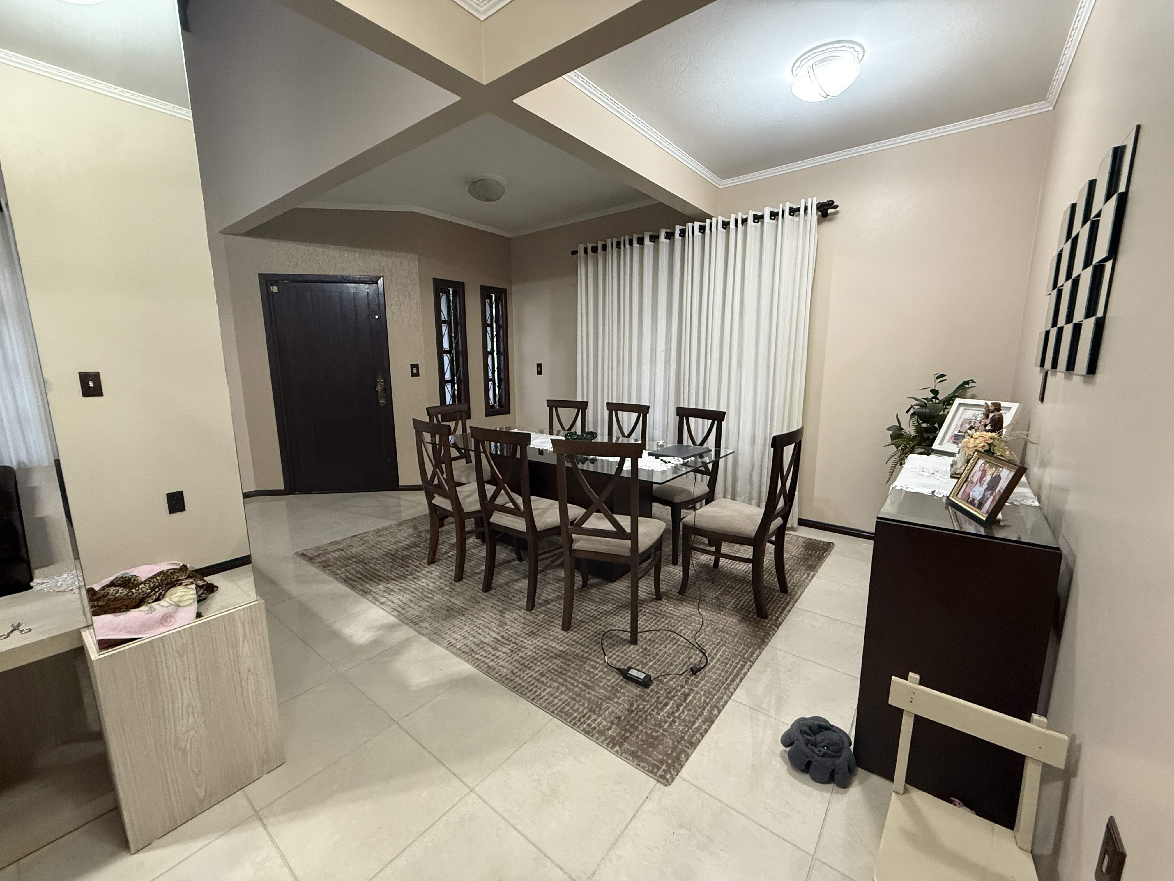 Imagem Terreno 924 m² com 2 casas – Ideal para ponto comercial no bairro Vila Lenzi