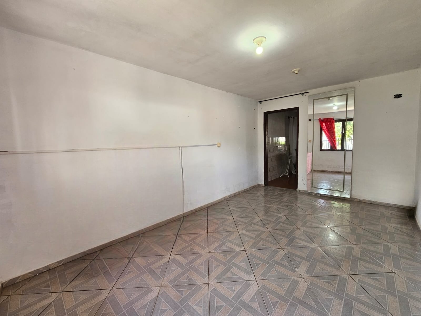 Imagem Casa com 3 dormitórios no bairro Jaraguá 99 em Jaraguá do Sul