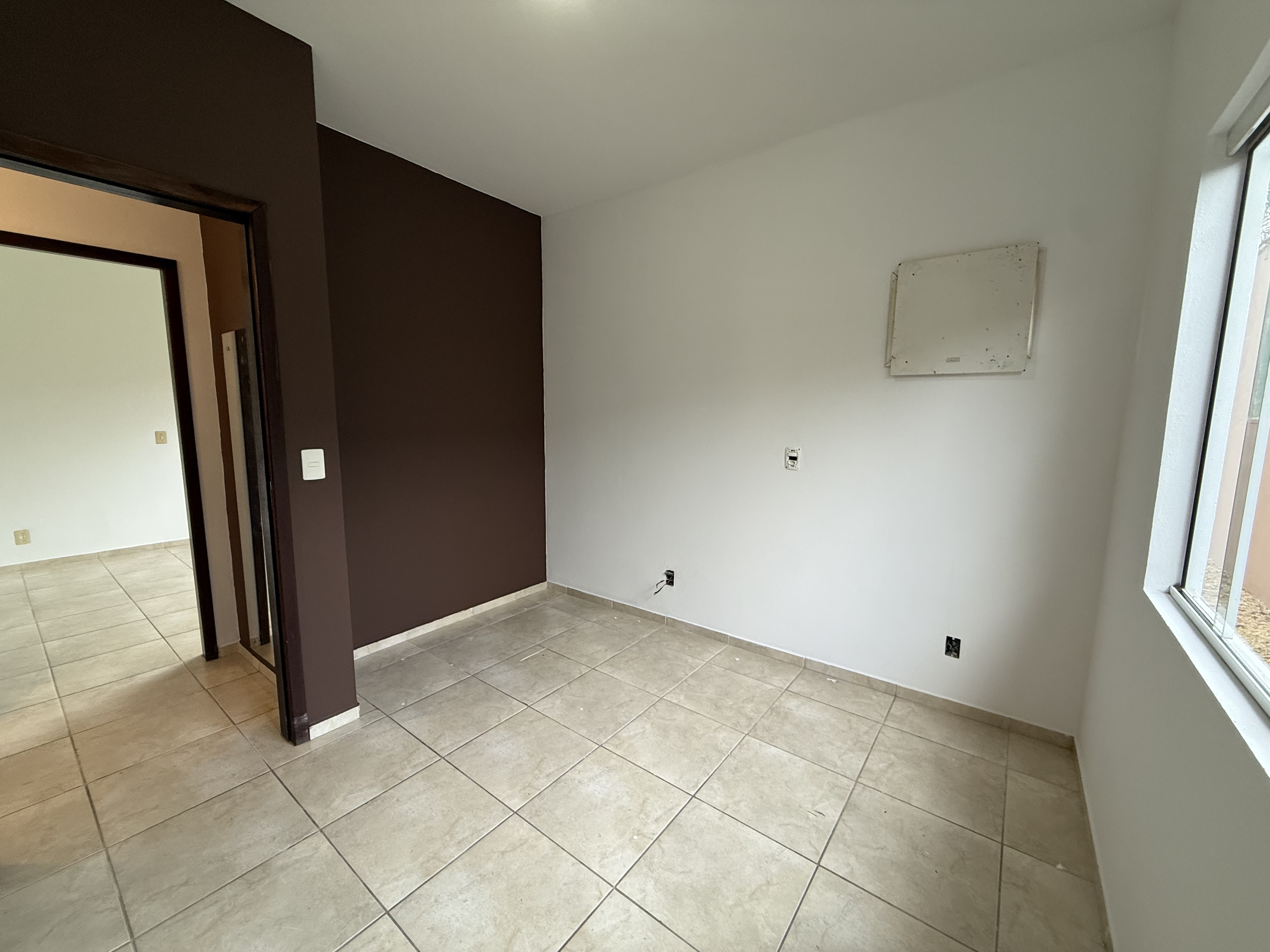 Imagem Casa térrea à venda com 3 quartos e amplo quintal no Bairro Três Rios do Sul