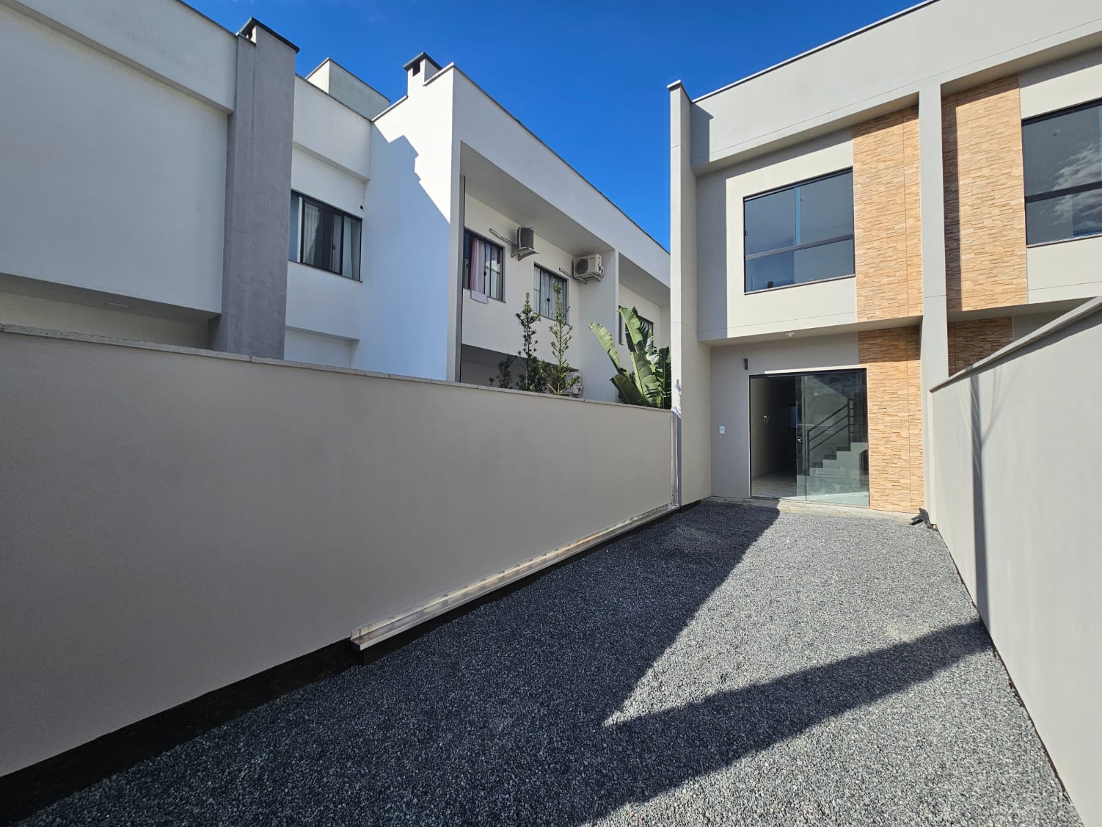 Imagem principal Sobrado geminado com 2 dormitórios no bairro Jaraguá 99 em Jaraguá do Sul
