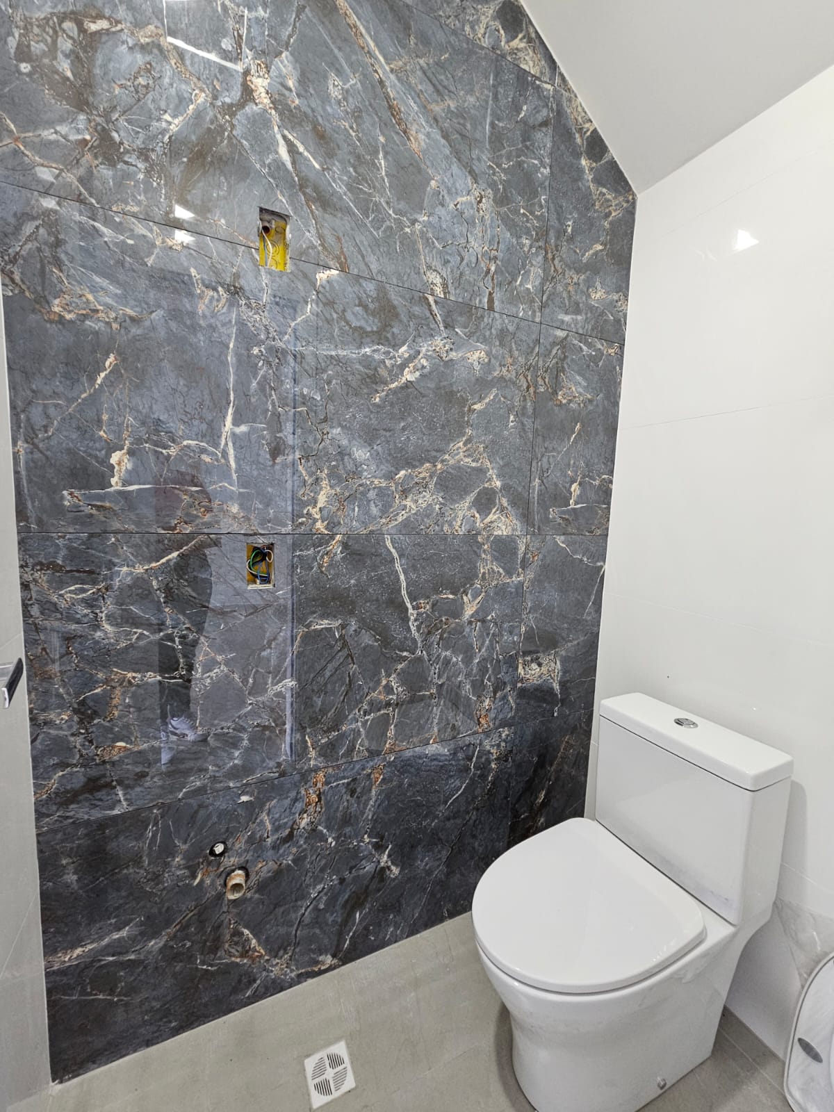 Imagem Sobrado geminado a venda no bairro Tifa Martins em Jaraguá do Sul