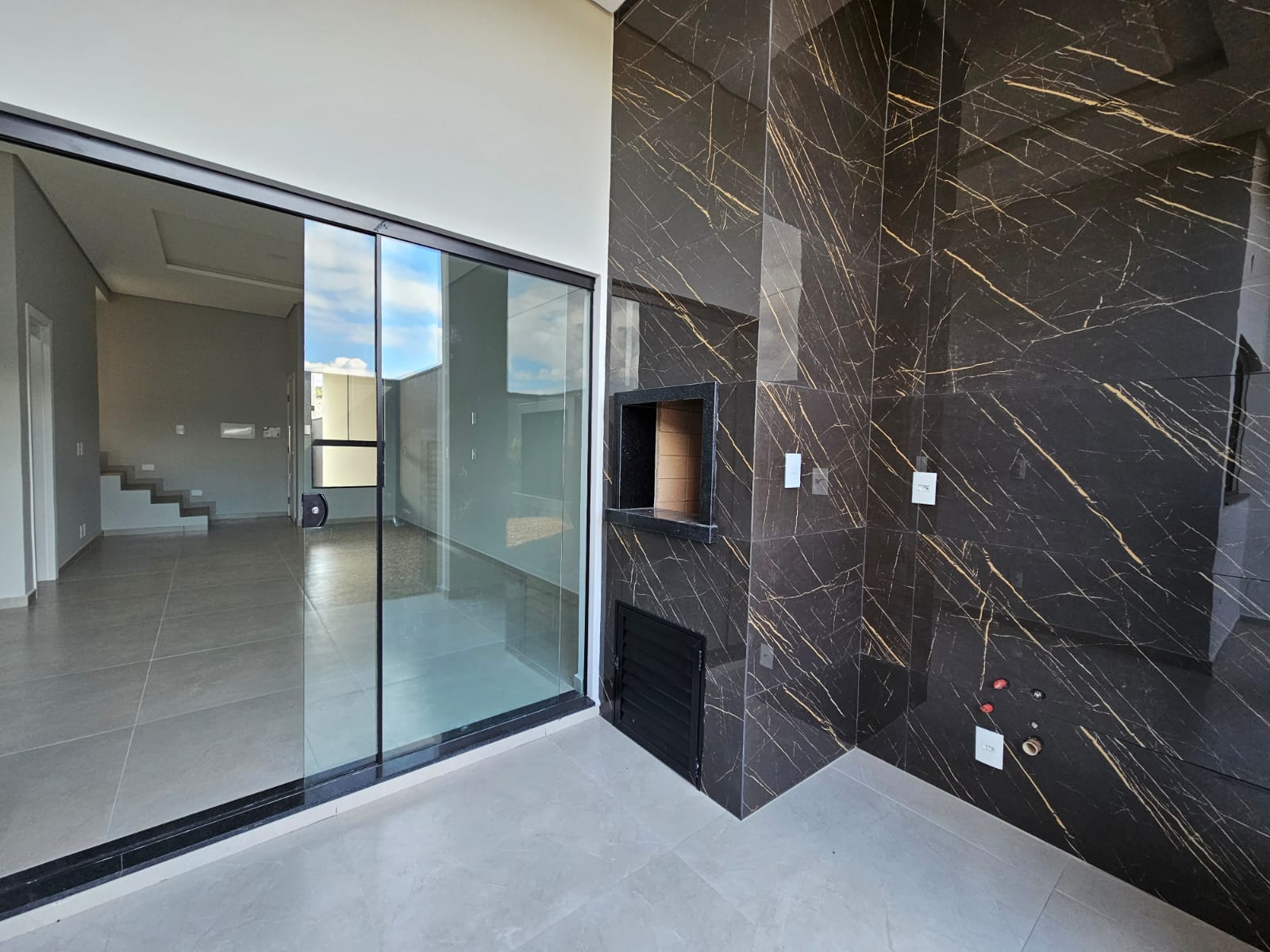 Imagem Sobrado geminado a venda no bairro Tifa Martins em Jaraguá do Sul