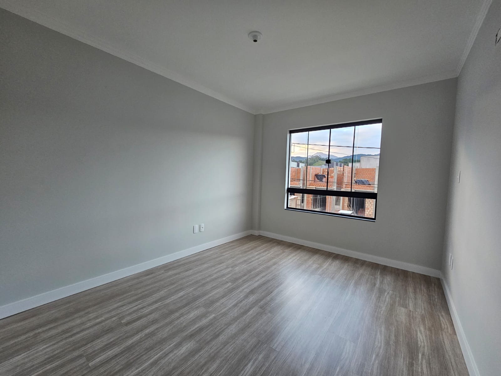 Imagem Sobrado geminado com 3 dormitórios no bairro Três Rios do Norte em Jaraguá do Sul