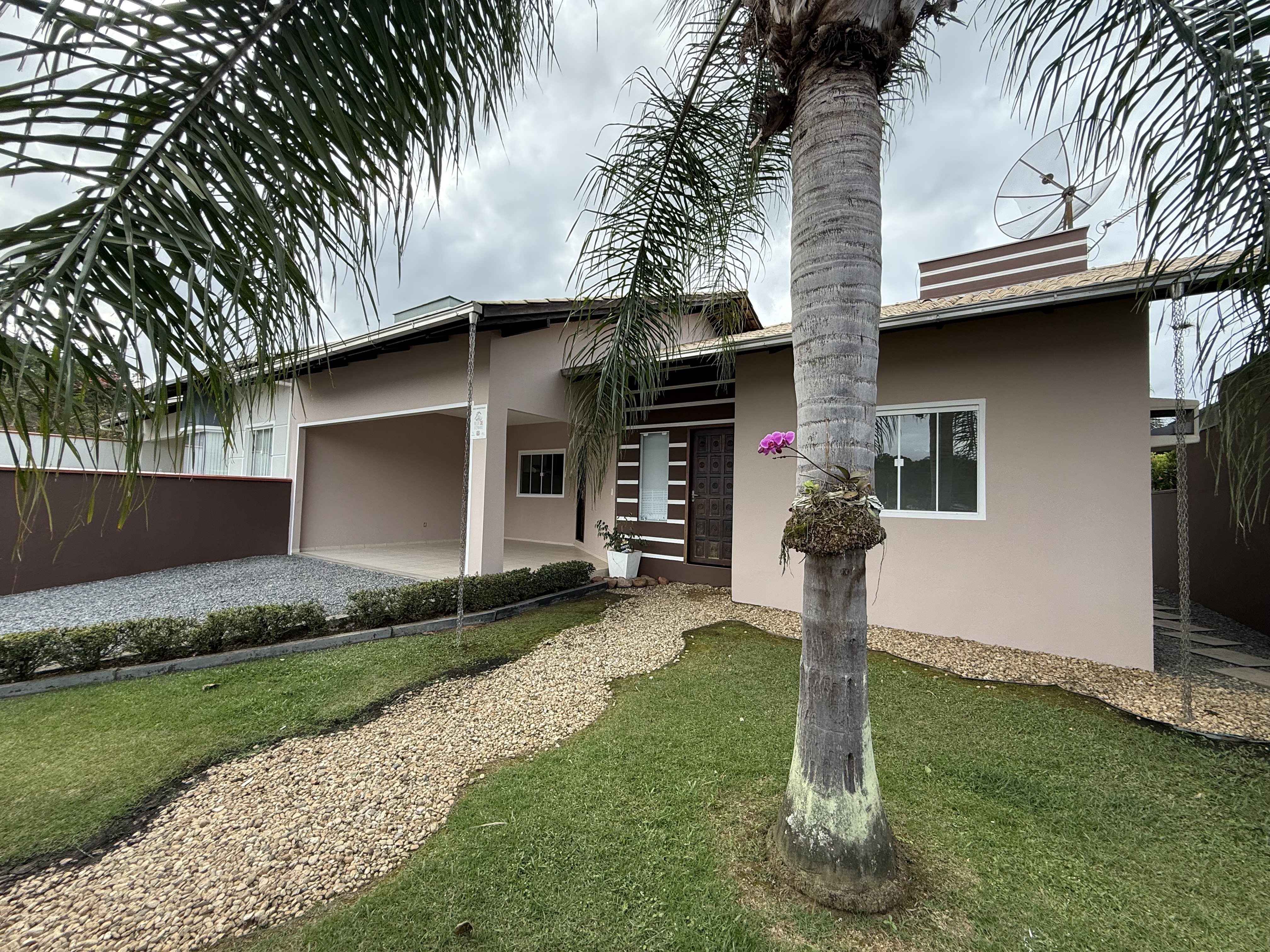 Imagem principal Casa térrea à venda com 3 quartos e amplo quintal no Bairro Três Rios do Sul